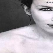 The lyrics TAKE ME TO THE RIVER of ANNIE LENNOX is also present in the album Medusa (1995)
