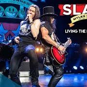 The lyrics THE CALL OF THE WILD of SLASH is also present in the album Living the dream (2018)