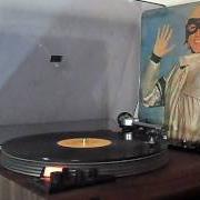 The lyrics MIRACLES of JOAN BAEZ is also present in the album Blowin' away (1977)